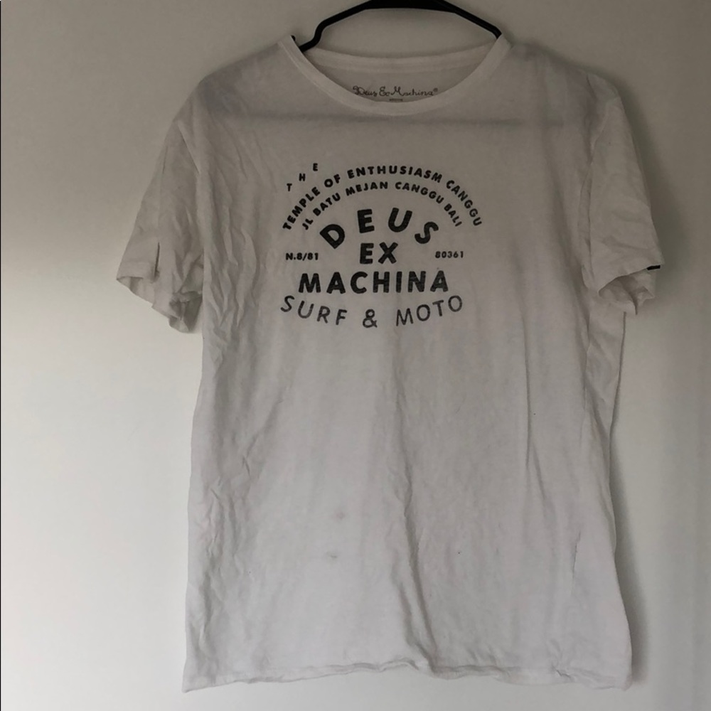 Deus Ex Machina Bali white tee